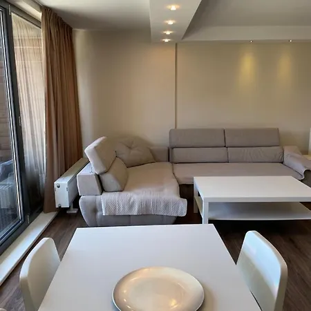 Apartamentai Daukanto 10 * Паланга