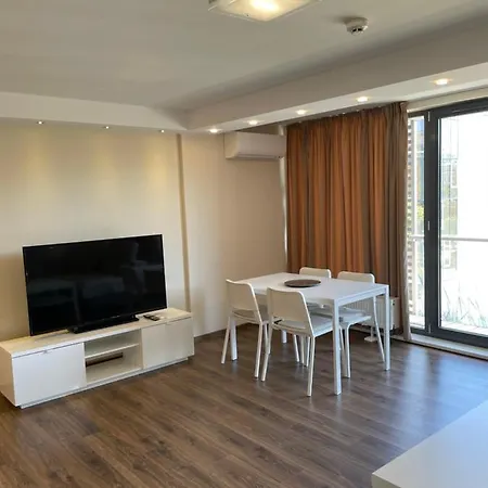 Апартаменты Apartamentai Daukanto 10 *
